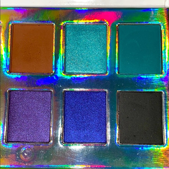 Crown Pro Palette - Picture 3 of 5